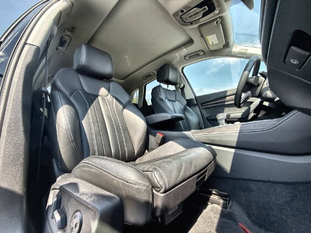 Used 2024 Audi Q5 2.0T Premium Plus AWD/4WD image 24