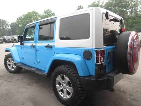 Used 2017 Jeep Wrangler Unlimited Sahara w/ Quick Order Package 24E Chief AWD/4WD image 20