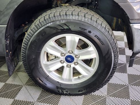 Certified 2018 Ford F150 XLT w/ Equipment Group 301A Mid image 9