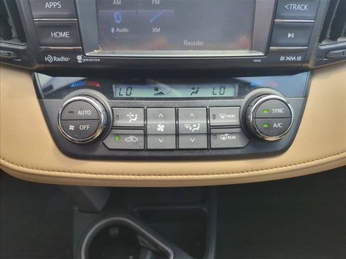 Used 2016 Toyota RAV4 XLE FWD image 20