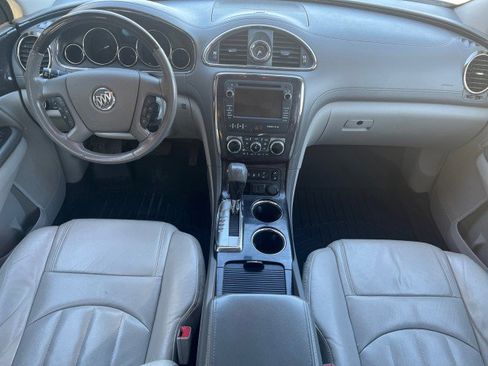 Used 2017 Buick Enclave Leather image 14