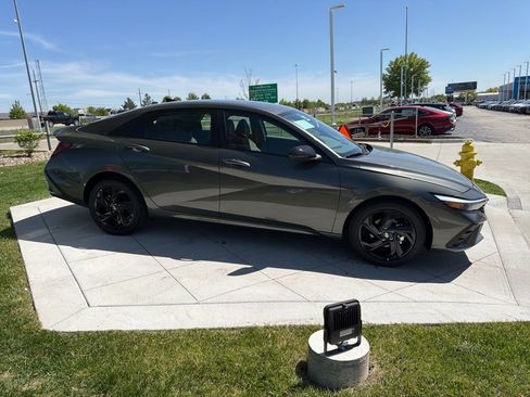 New 2026 Hyundai Elantra Sport FWD image 6
