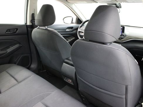Used 2024 Nissan Altima 2.5 SV FWD image 20