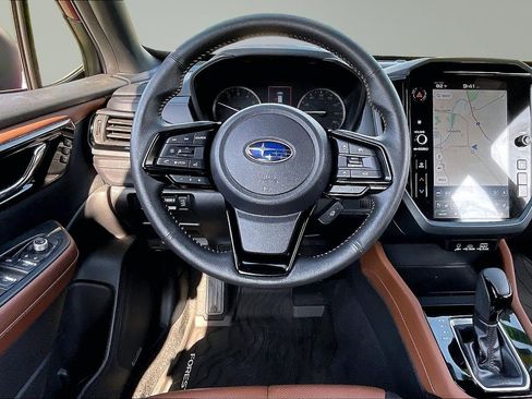 Certified 2025 Subaru Forester Touring AWD/4WD image 5