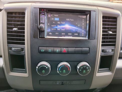 Used 2012 RAM 3500 ST w/ Chrome Appearance Group image 18