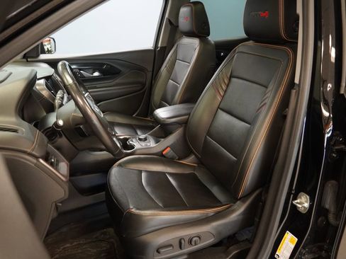 Used 2022 GMC Terrain AT4 w/ Infotainment Package II AWD/4WD image 3
