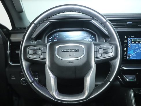 Used 2023 GMC Sierra 1500 Denali w/ Technology Package AWD/4WD image 22