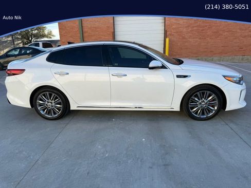 Used 2018 Kia Optima SX w/ Technology Package image 2