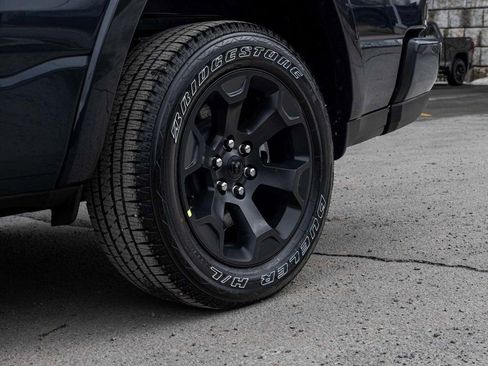New 2026 RAM 1500 Big Horn w/ Night Edition AWD/4WD image 8
