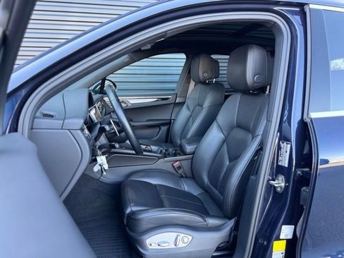 Used 2022 Porsche Macan S AWD/4WD image 5