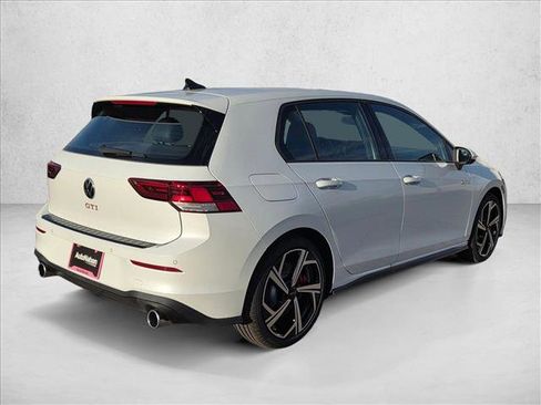 New 2026 Volkswagen Golf SE image 2