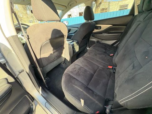 Used 2016 Nissan Murano SV image 14