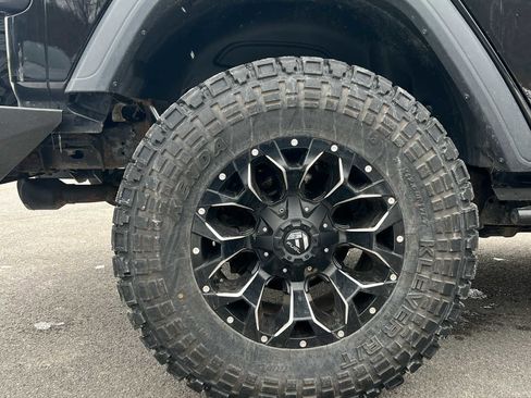 Used 2019 Jeep Wrangler Unlimited Sport S image 14