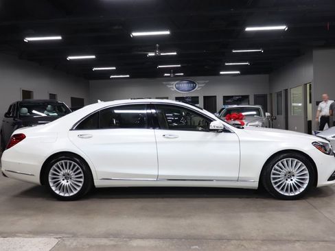 Used 2019 Mercedes-Benz S 560 4MATIC Sedan image 6