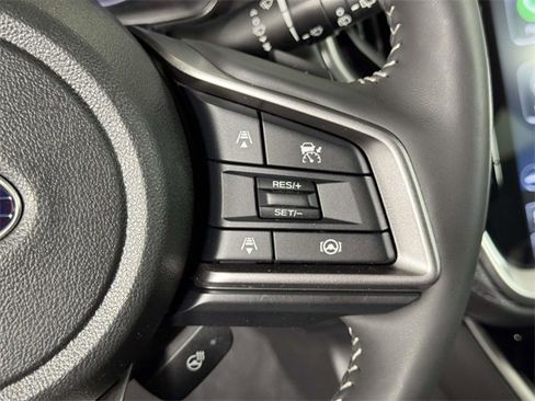Used 2025 Subaru Outback Touring XT image 23