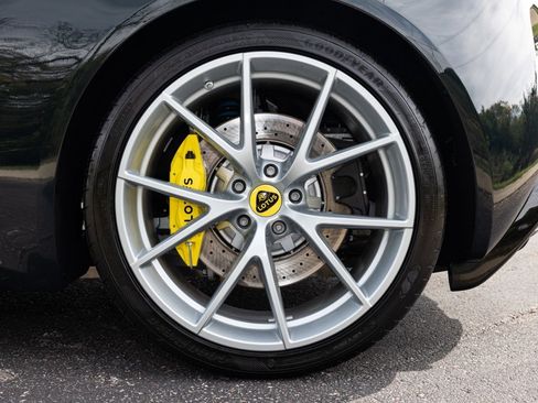 New 2025 Lotus Emira image 42