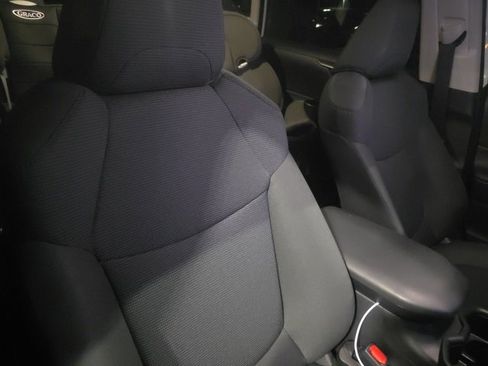 Used 2025 Toyota RAV4 LE image 12