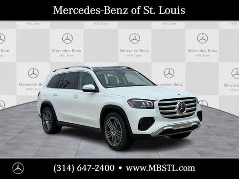New 2026 Mercedes-Benz GLS 450 4MATIC image 1