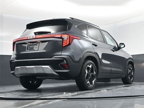 New 2026 Kia Seltos S image 22