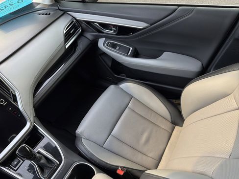 Certified 2024 Subaru Outback Limited image 11