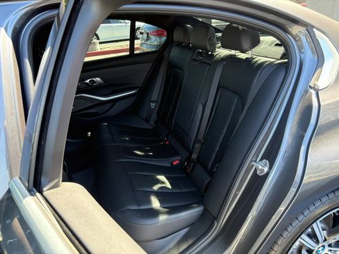Used 2021 BMW 330i xDrive Sedan w/ Premium Package AWD/4WD image 12
