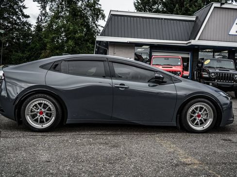 Used 2024 Toyota Prius Limited w/ Limited Premium Package AWD/4WD image 14