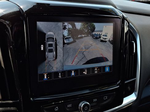 Certified 2023 Chevrolet Traverse Premier AWD/4WD image 20