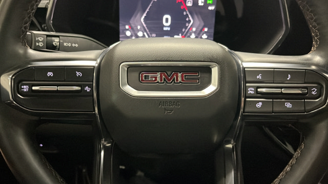 Used 2023 GMC Canyon AT4 w/ AT4 Premium Package AWD/4WD image 17