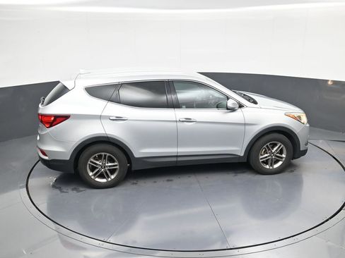 Used 2017 Hyundai Santa Fe Sport FWD image 32