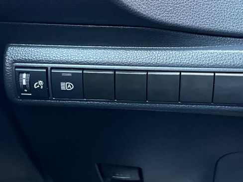 Used 2024 Toyota Corolla LE image 30