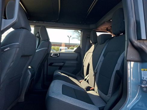 Used 2022 Ford Bronco Big Bend image 10