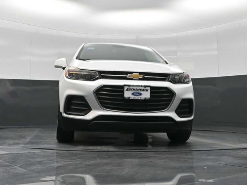 Used 2020 Chevrolet Trax LS w/ Tint and Cruise Package image 23
