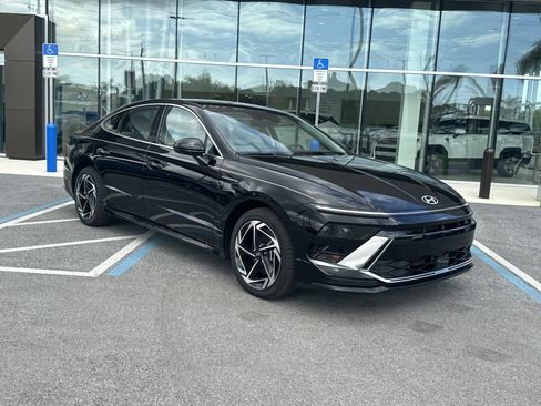New 2026 Hyundai Sonata SEL FWD image 4