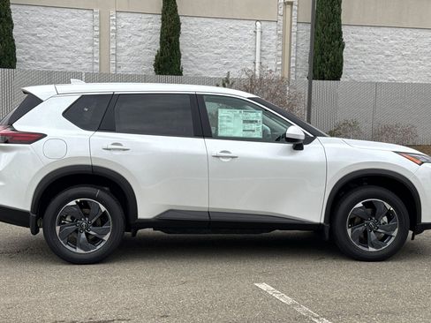New 2026 Nissan Rogue SV image 3