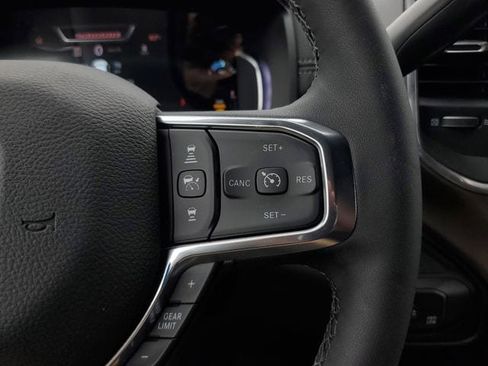 New 2026 RAM 3500 Laramie AWD/4WD image 27