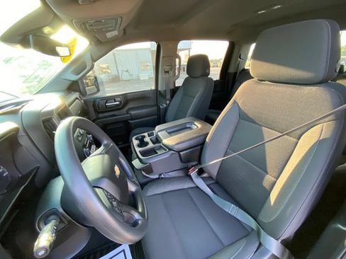 Used 2025 Chevrolet Silverado 2500 Custom w/ Custom Convenience Package AWD/4WD image 12