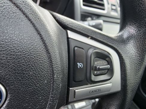 Used 2018 Subaru Forester 2.5i Premium w/ All-Weather Package image 21