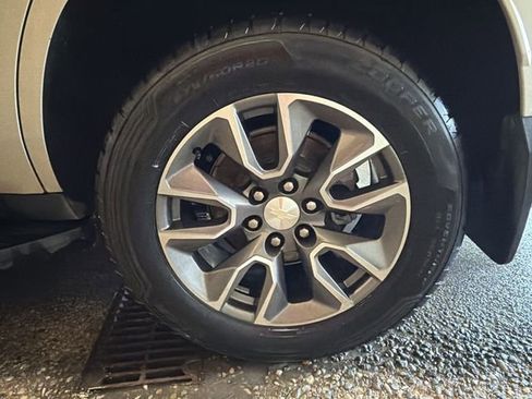 Certified 2022 Chevrolet Tahoe LT w/ Luxury Package image 10