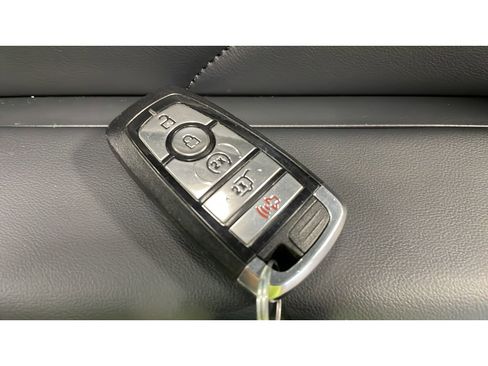 Used 2024 Ford Expedition Max Platinum AWD/4WD image 22