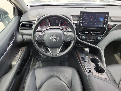 Used 2023 Toyota Camry XSE FWD image 17