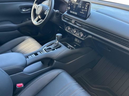 Used 2026 Honda HR-V EX-L image 14