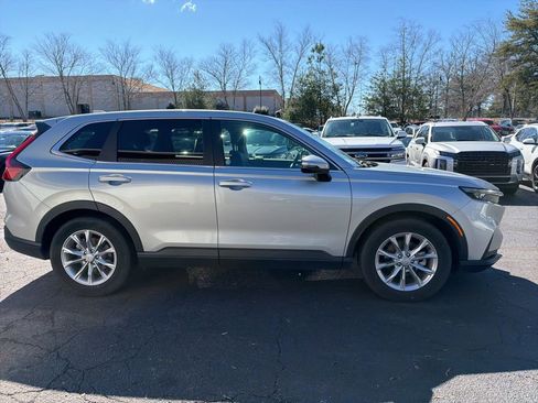 Used 2025 Honda CR-V EX-L image 4