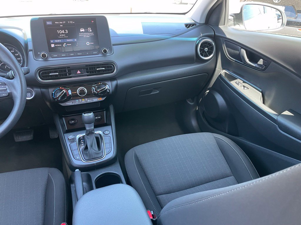 Used 2023 Hyundai Kona SEL w/ Cargo Package AWD/4WD image 9