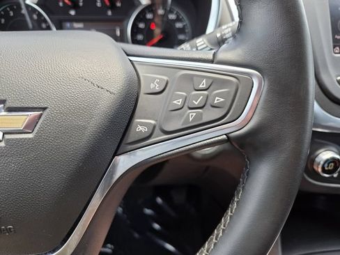 Used 2024 Chevrolet Equinox LT AWD/4WD image 32