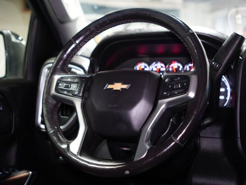 Used 2020 Chevrolet Silverado 1500 LT w/ All-Star Edition image 13