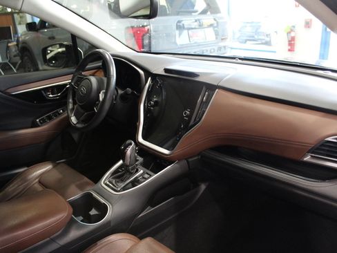 Used 2020 Subaru Outback Touring XT image 23