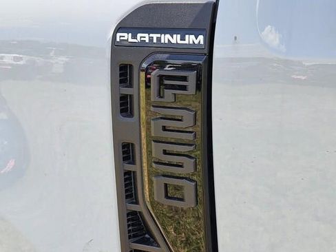 New 2026 Ford F250 Platinum AWD/4WD image 5