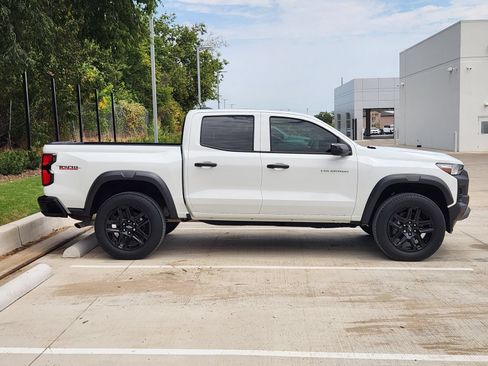 Certified 2025 Chevrolet Colorado Trail Boss AWD/4WD image 7