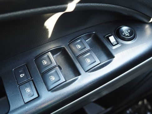 Used 2019 Chevrolet Colorado LT w/ LT Convenience Package image 22