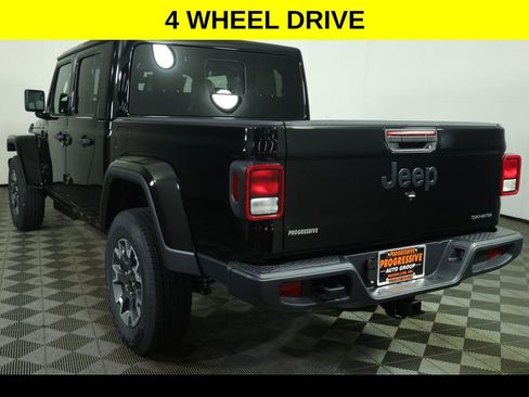 New 2026 Jeep Gladiator Sport AWD/4WD image 6